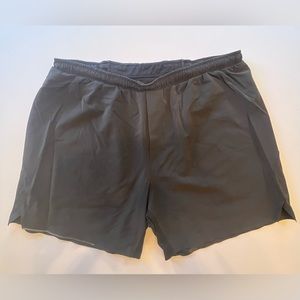 Lululemon Athletic Shorts Linerless 6” Size XXL Black